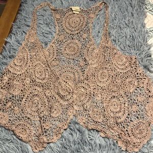 Lace vest from Buckle